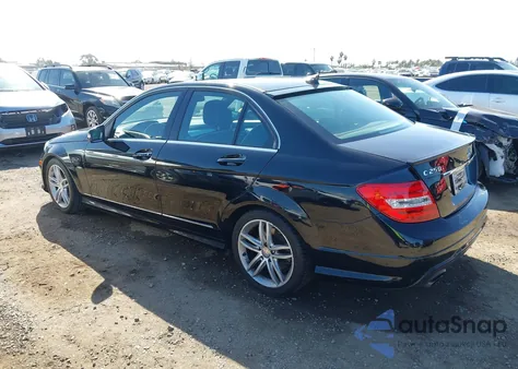 2012 Mercedes-Benz C 250 Sport from USA, damaged, VIN WDDGF4HB4CA598222